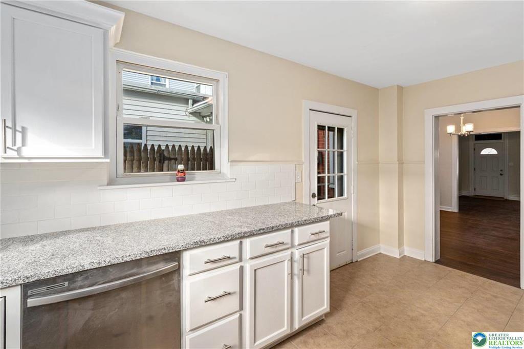 528 North Mohr Street Property Photo 14