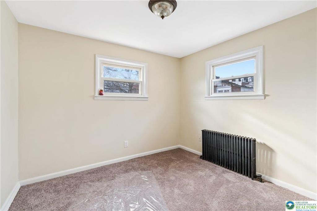 528 North Mohr Street Property Photo 18
