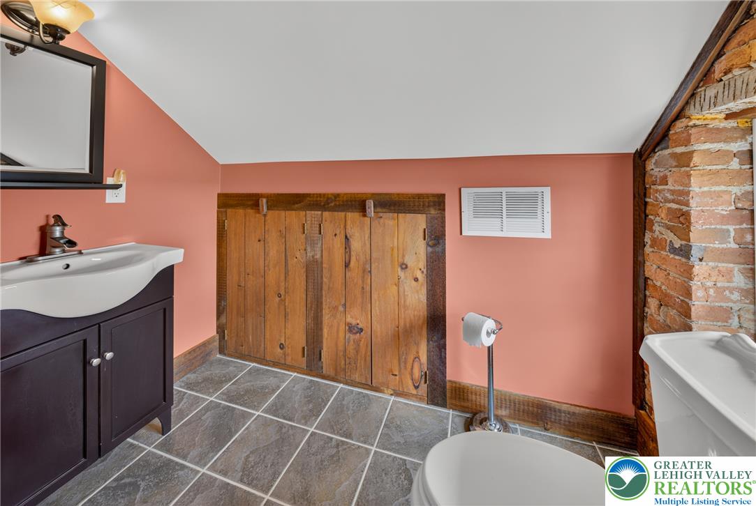 768 Orchard Road Property Photo 53