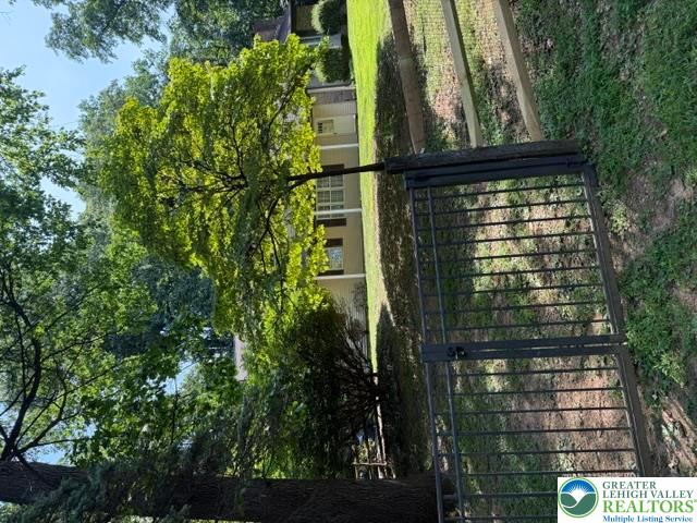 2045 Church Road Property Photo 3
