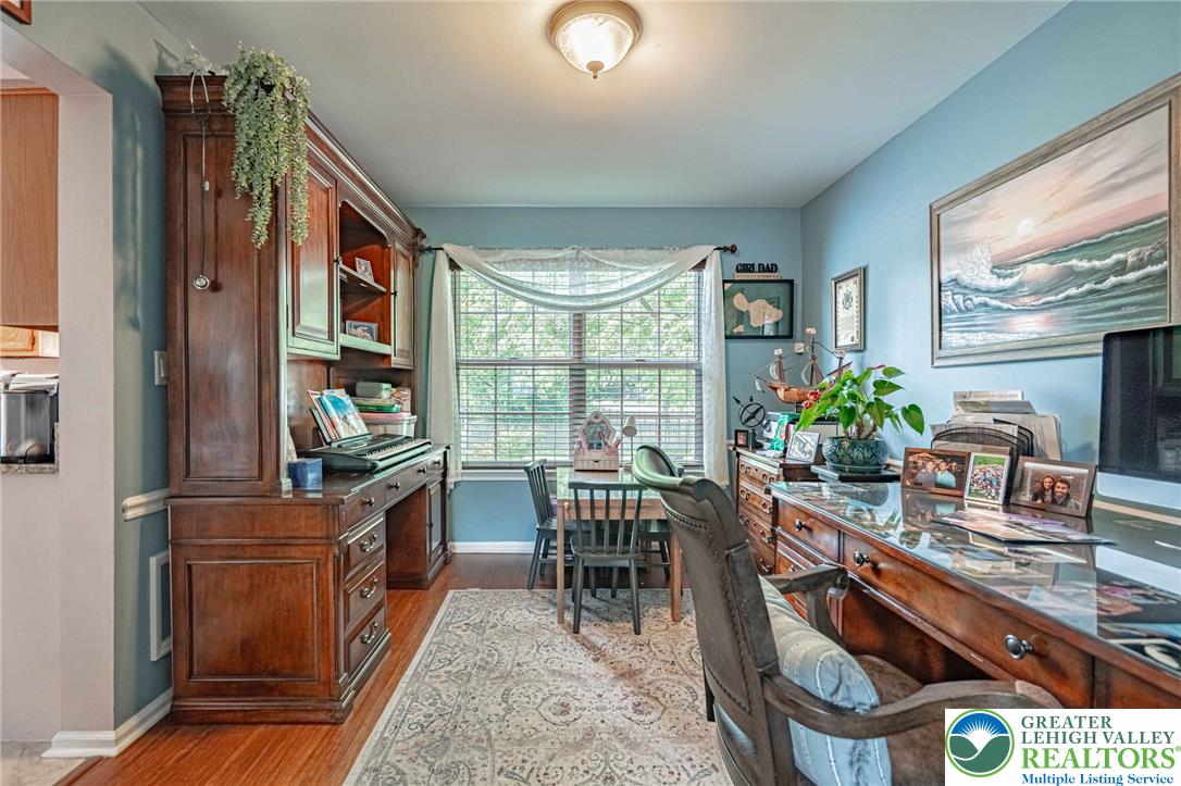 3303 Sturbridge Avenue Property Photo 16