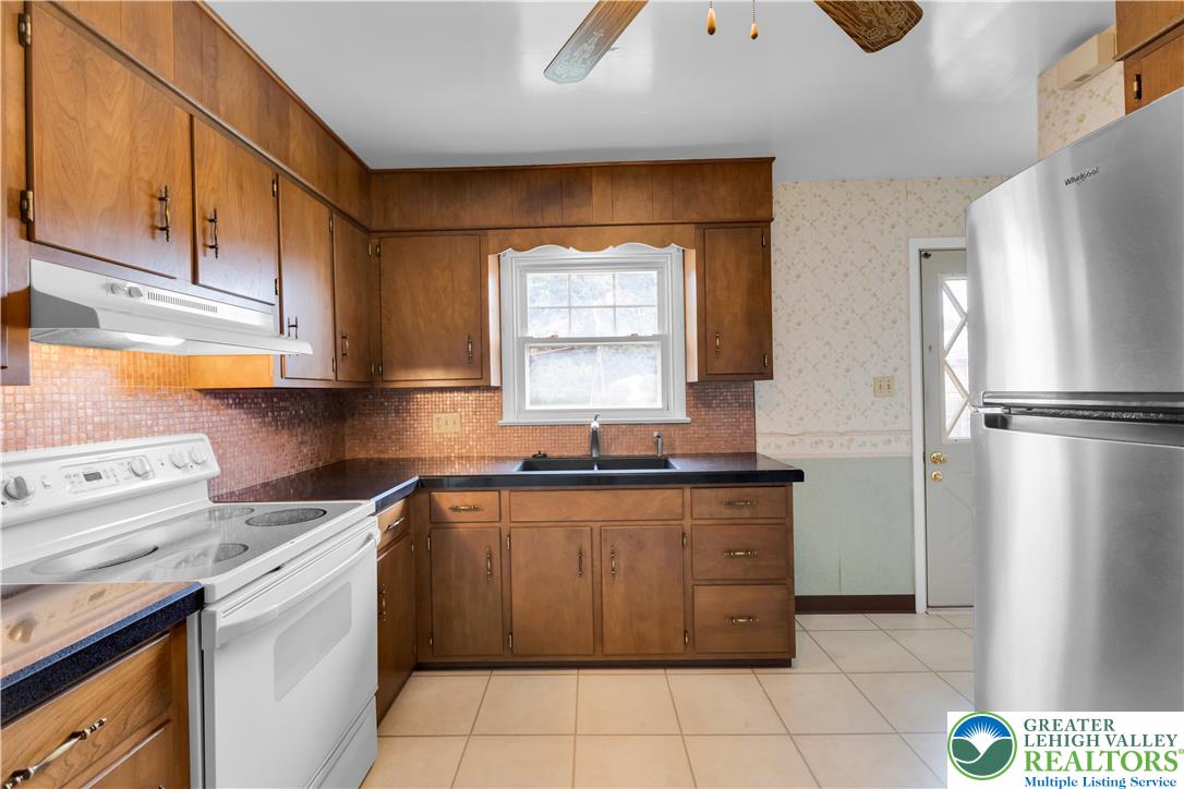 2609 Lynnhurst Drive Property Photo 13