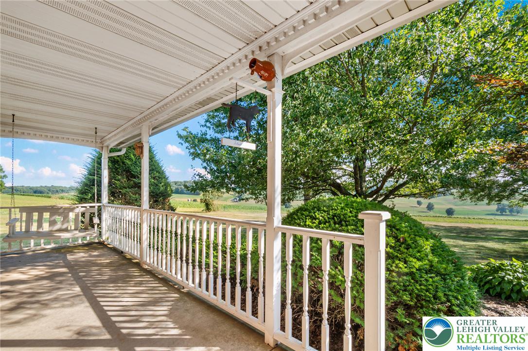 4563 Stony Ridge Road Property Photo 3