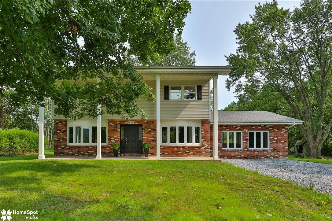 919 Point Phillips Road Property Photo 1