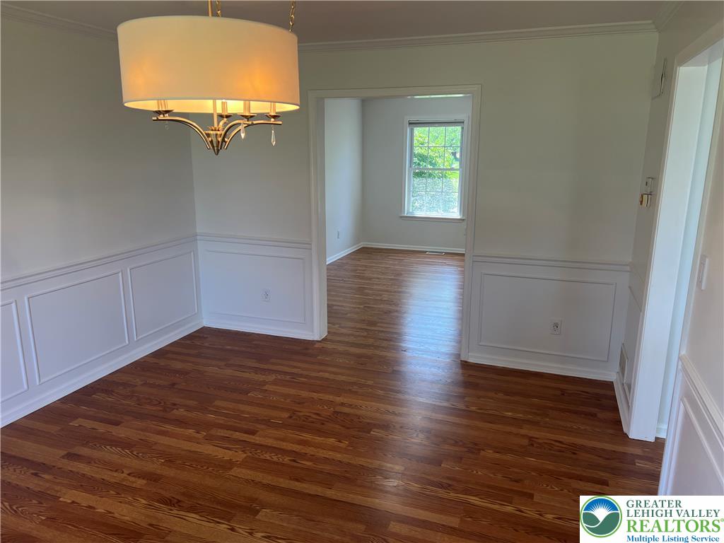 2593 Halleck Drive Property Photo 15
