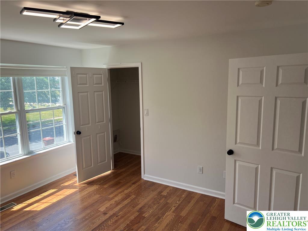 2593 Halleck Drive Property Photo 25