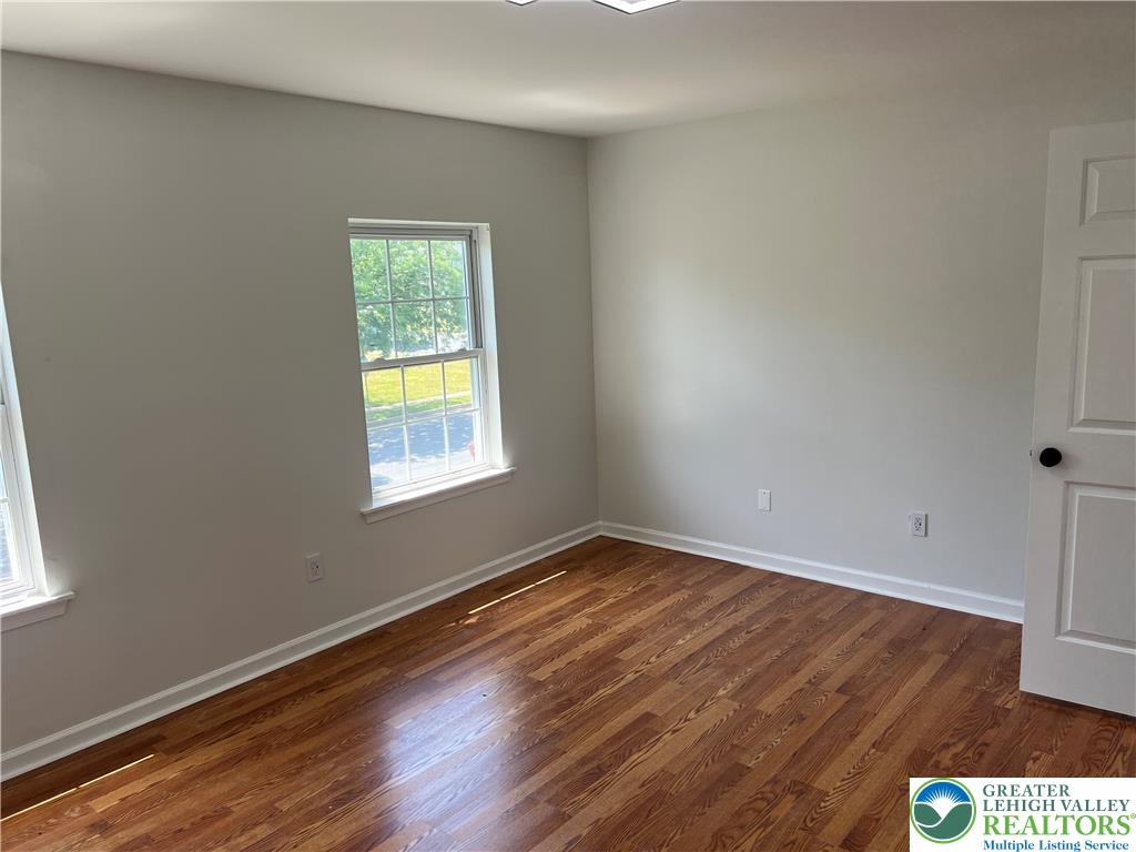 2593 Halleck Drive Property Photo 26