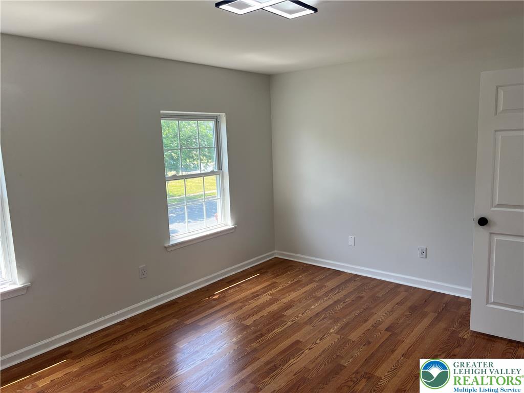 2593 Halleck Drive Property Photo 27