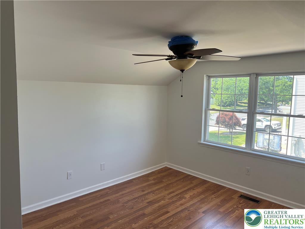 2593 Halleck Drive Property Photo 35