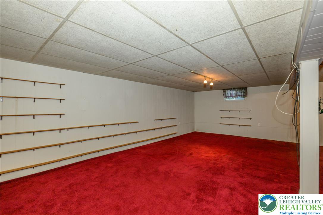10144 Dietrich Road Property Photo 15