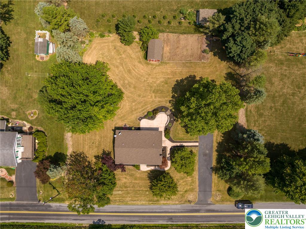 10144 Dietrich Road Property Photo 24