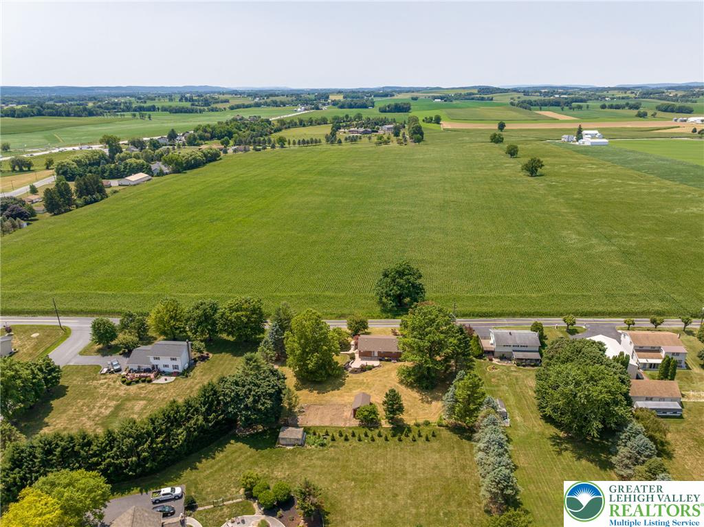 10144 Dietrich Road Property Photo 27