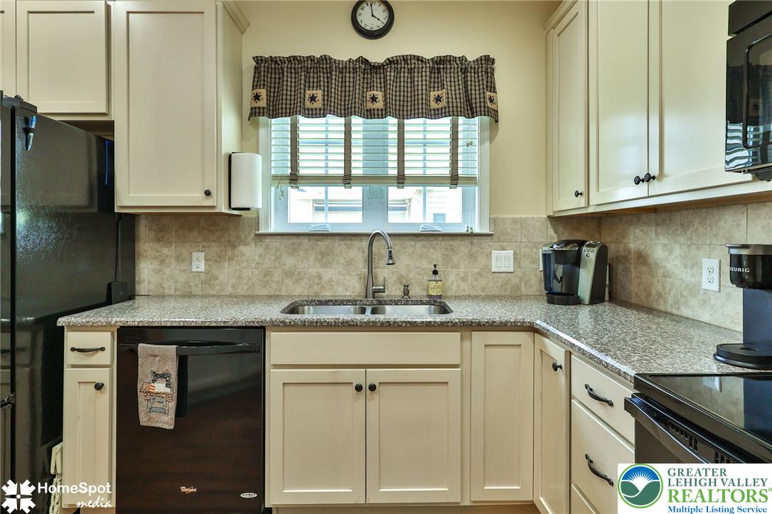 2615 Union Court Property Photo 10