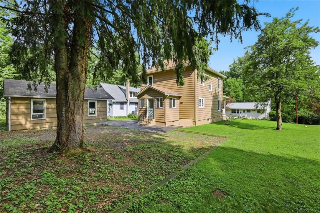63 Oak Street Property Photo 12