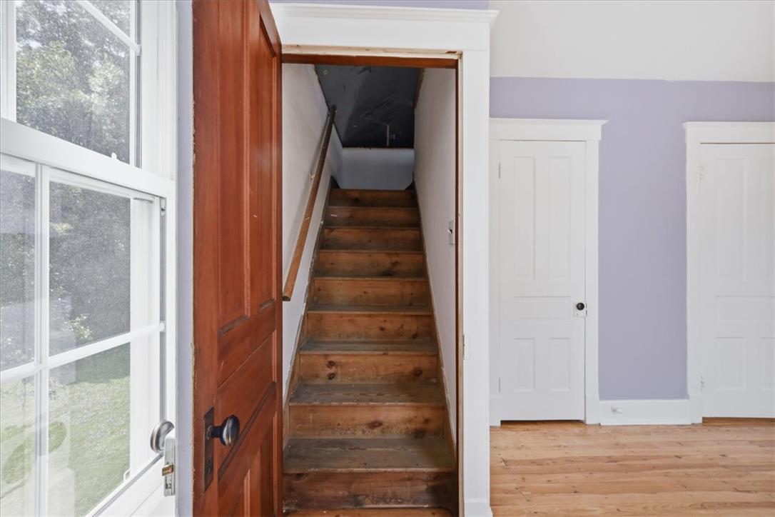 63 Oak Street Property Photo 43