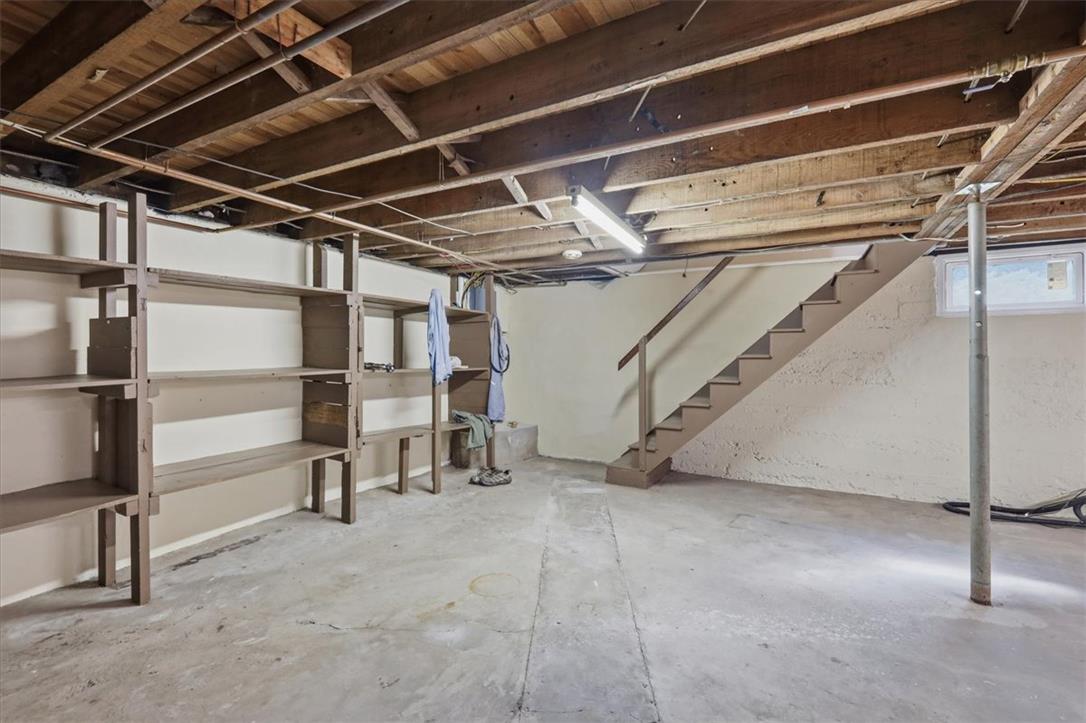 63 Oak Street Property Photo 47