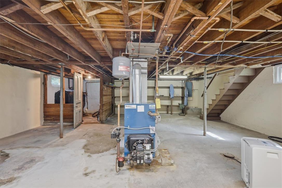 63 Oak Street Property Photo 49