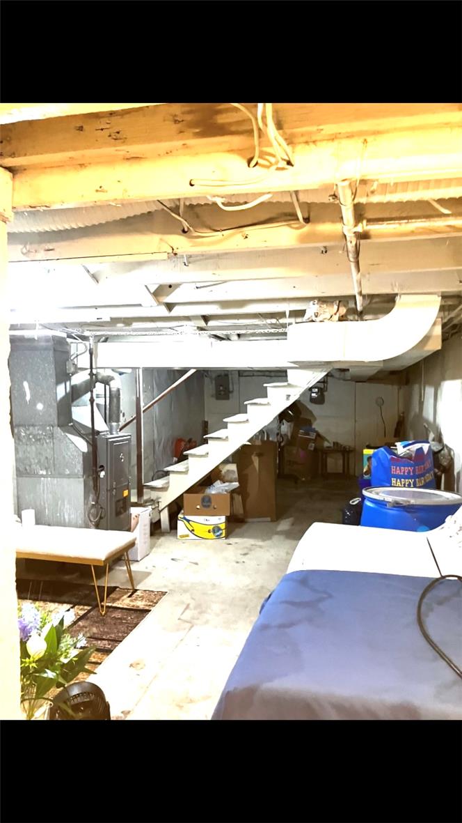 10 South Brook Street Property Photo 21