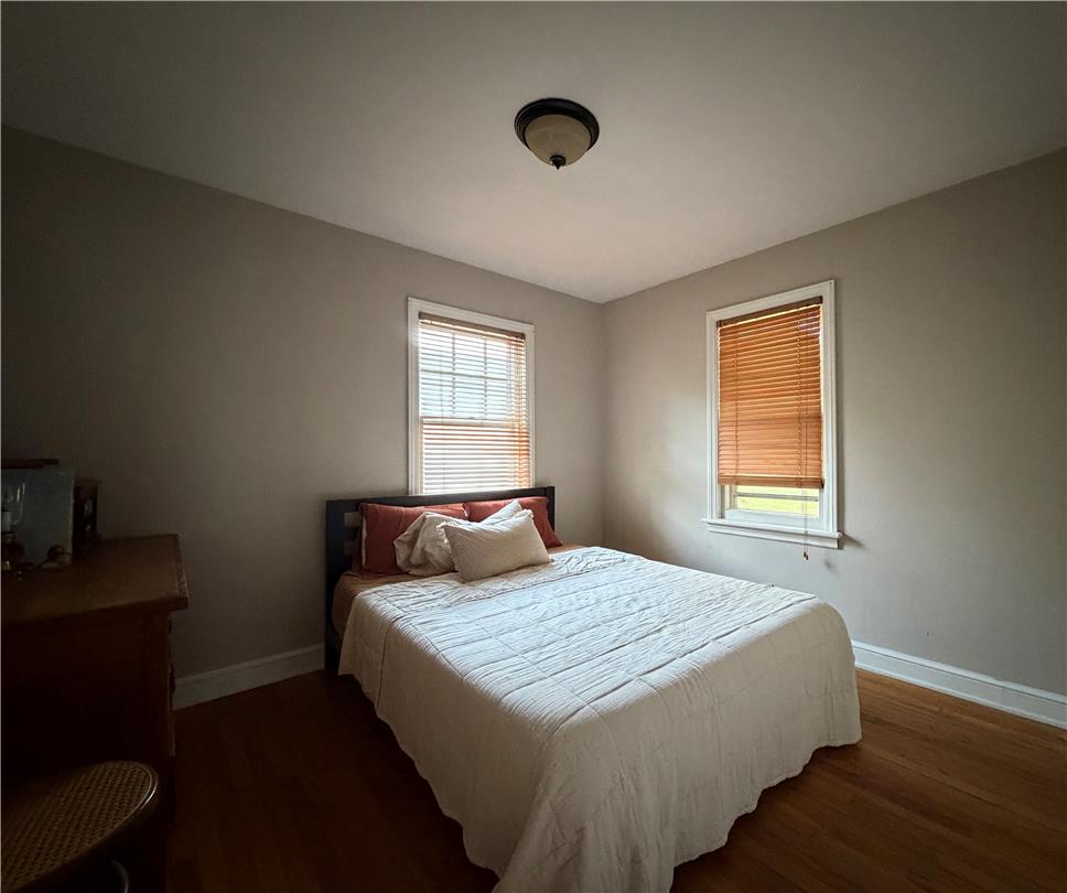 2714 Broad Street Property Photo 9