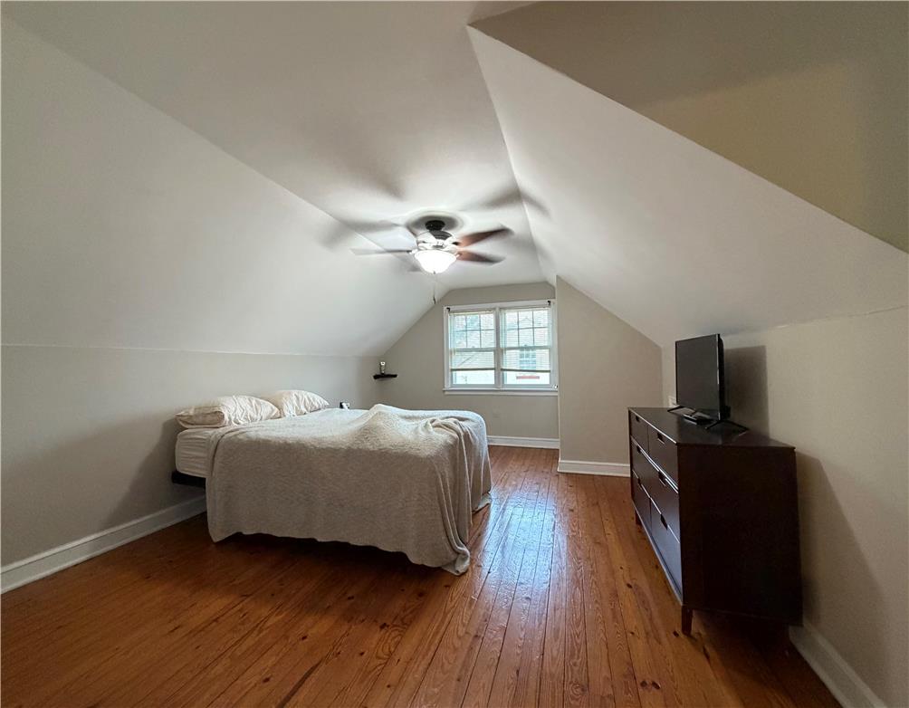 2714 Broad Street Property Photo 12