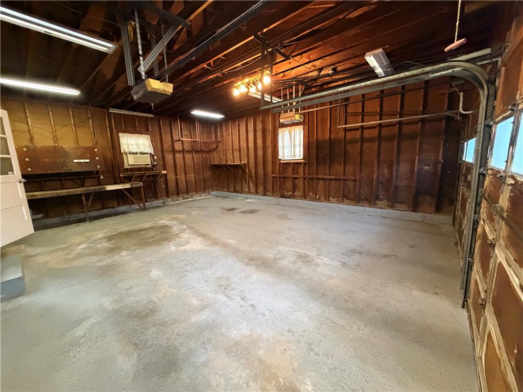 2662 Community Drive Property Photo 20