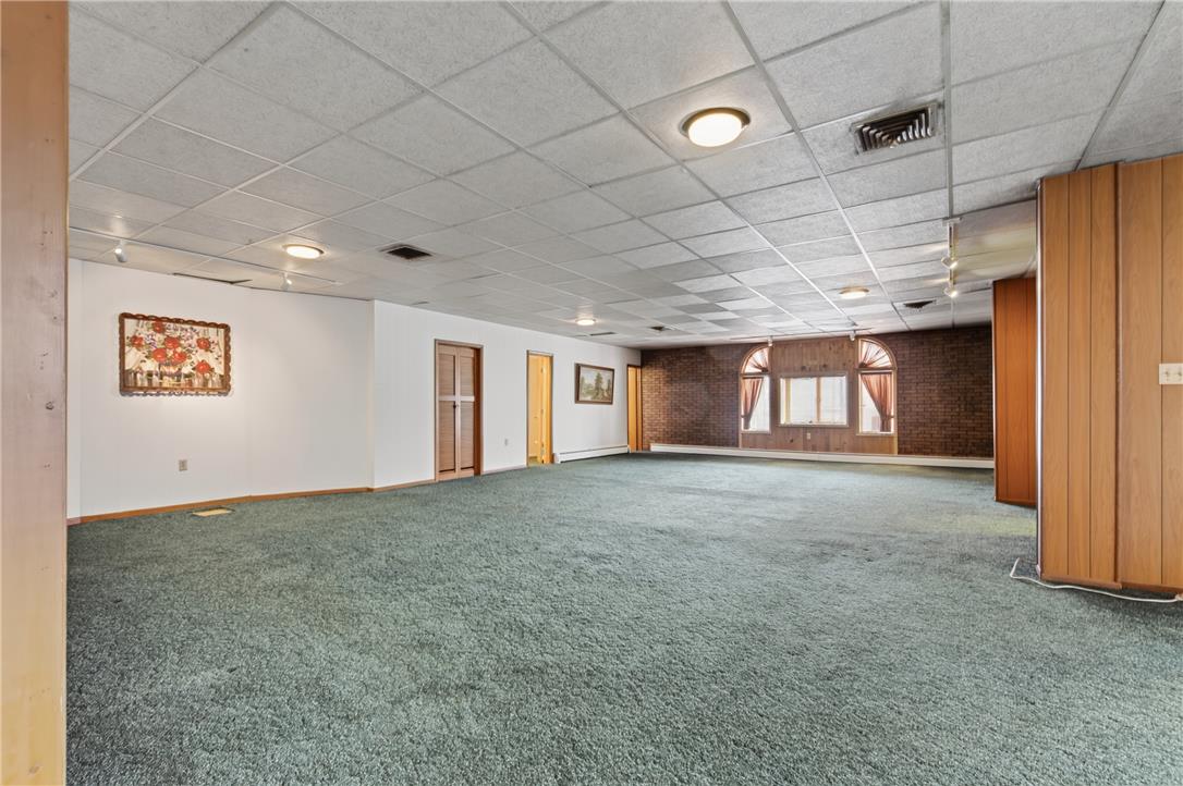340 East Bertsch Property Photo 7