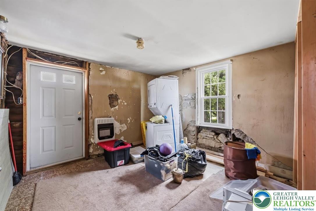 402 West Moorestown Road Property Photo 29