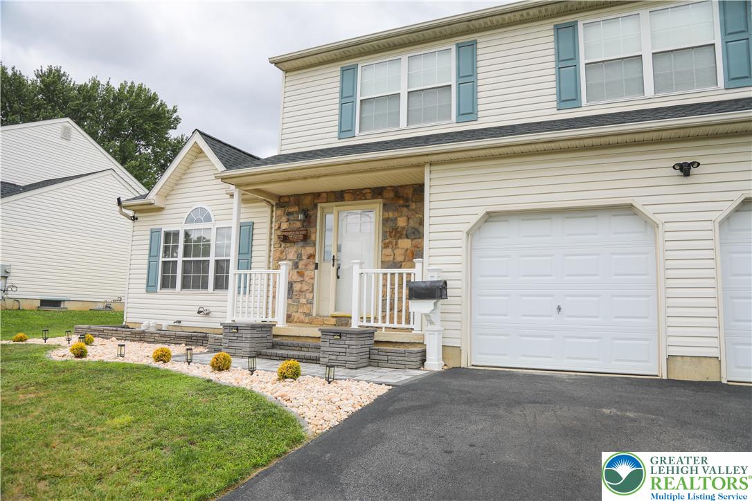 1412 Stanford Road Property Photo 2