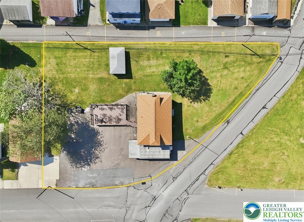 10 Lehigh Street Property Photo 3