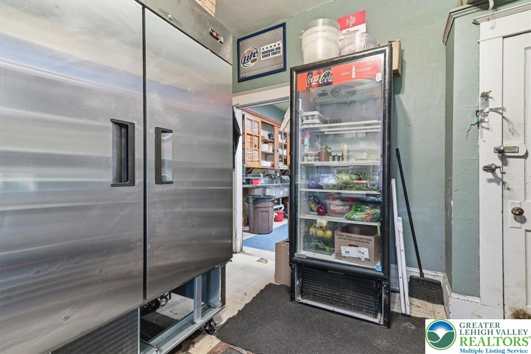 10 Lehigh Street Property Photo 26