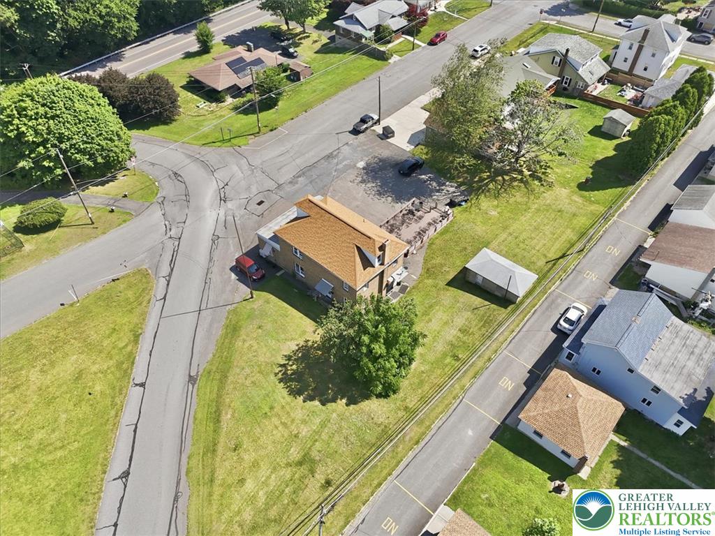 10 Lehigh Street Property Photo 36