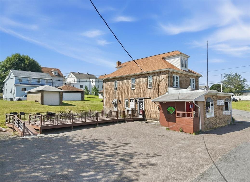 10 Lehigh Street Property Photo 45