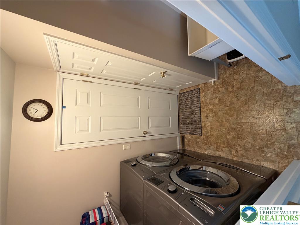 5383 Prophets Way Property Photo 16