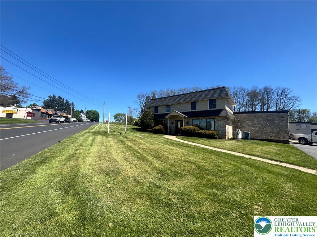 178 Nazareth Pike Property Photo 2