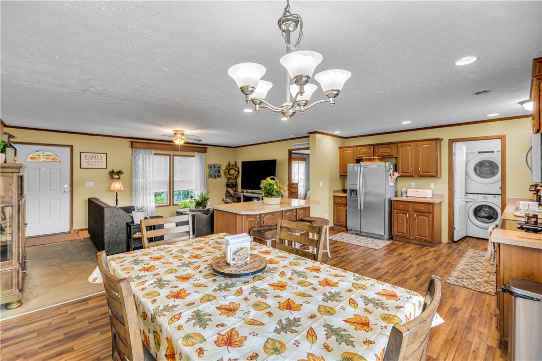 4452 West Mountain View Drive Property Photo 12