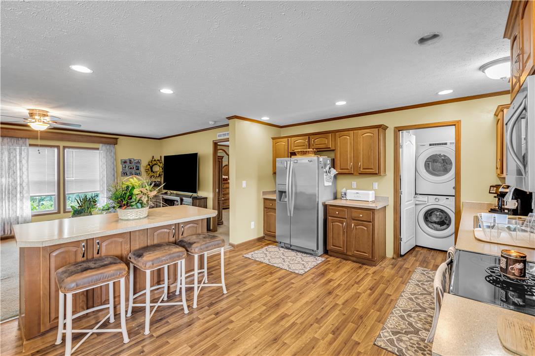 4452 West Mountain View Drive Property Photo 14