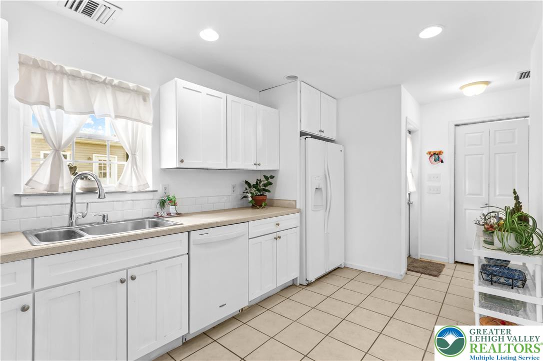 1311 West Lehigh Street Property Photo 4