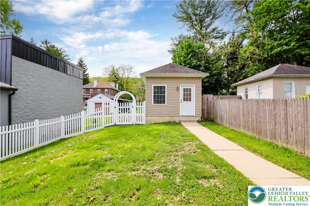 1311 West Lehigh Street Property Photo 28