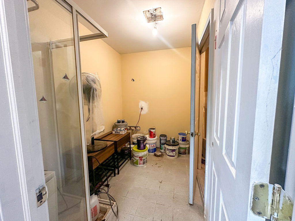 155 Bushkill Drive Property Photo 11