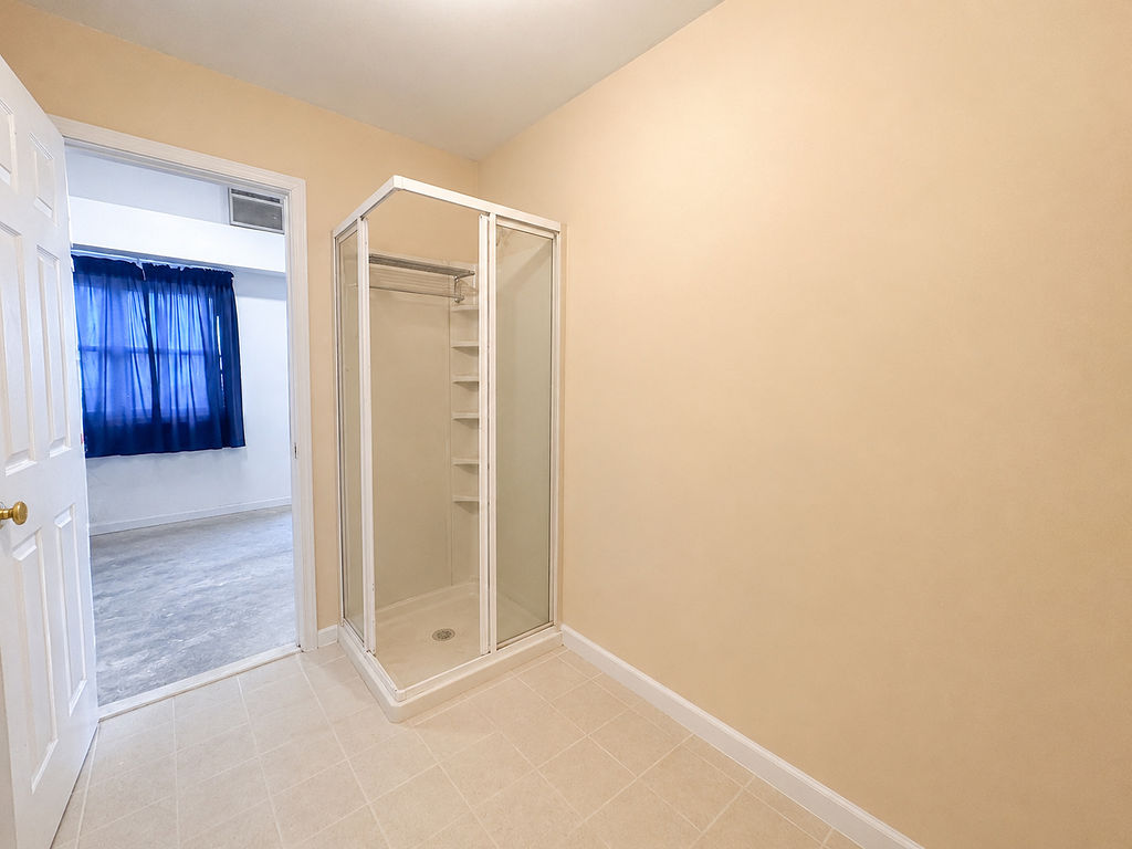 155 Bushkill Drive Property Photo 13