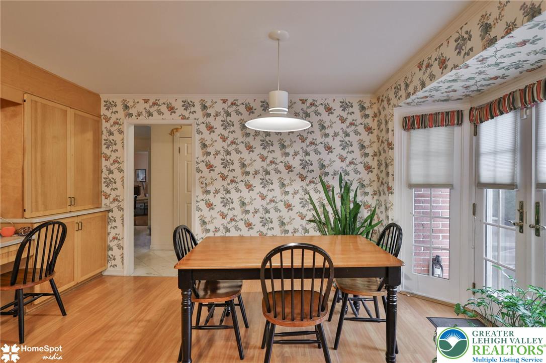 926 North Arch Street Property Photo 19