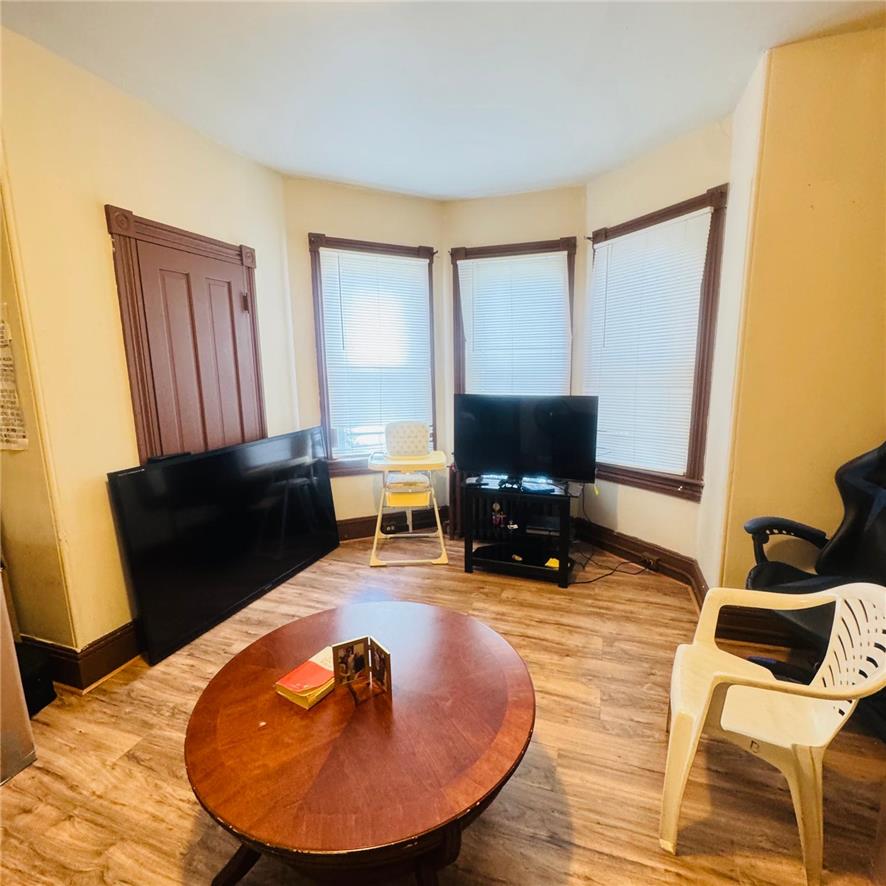 1501 Washington Street Property Photo 8