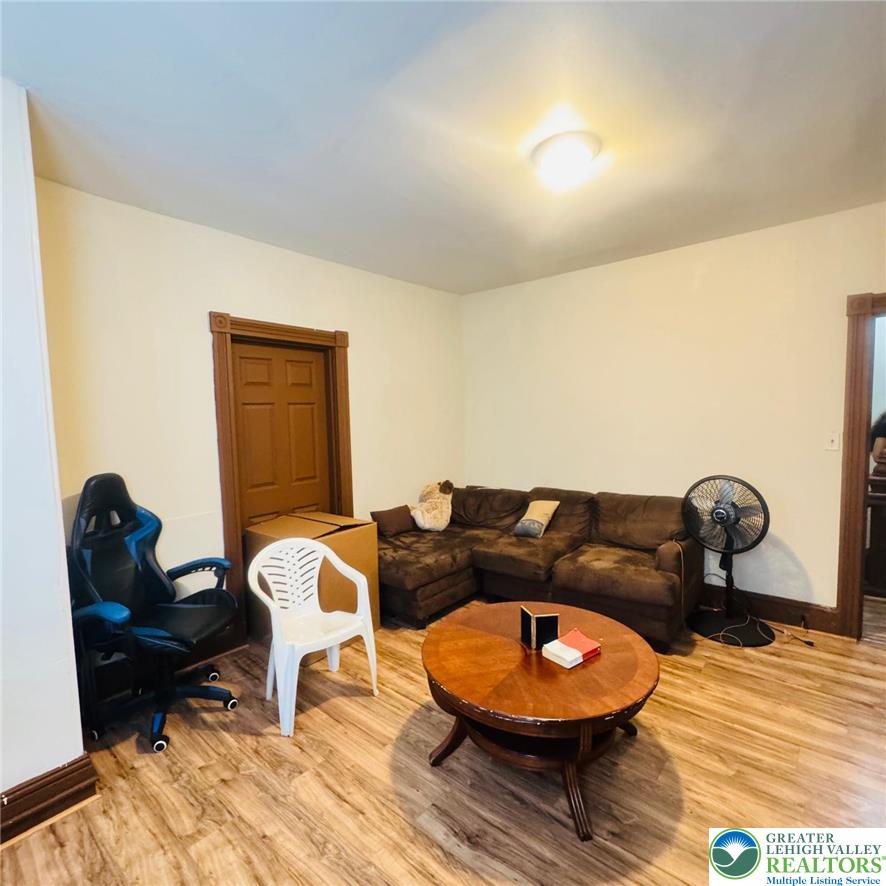 1501 Washington Street Property Photo 9