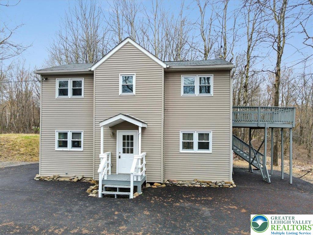 400 Cedar Drive Property Photo 3