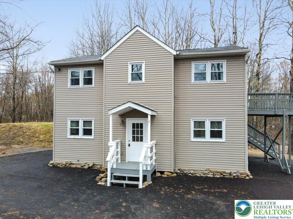 400 Cedar Drive Property Photo 4