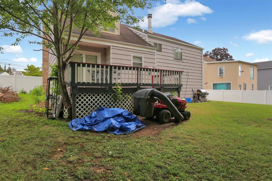 511 East Harrison Street Property Photo 3