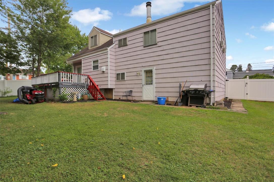 511 East Harrison Street Property Photo 5