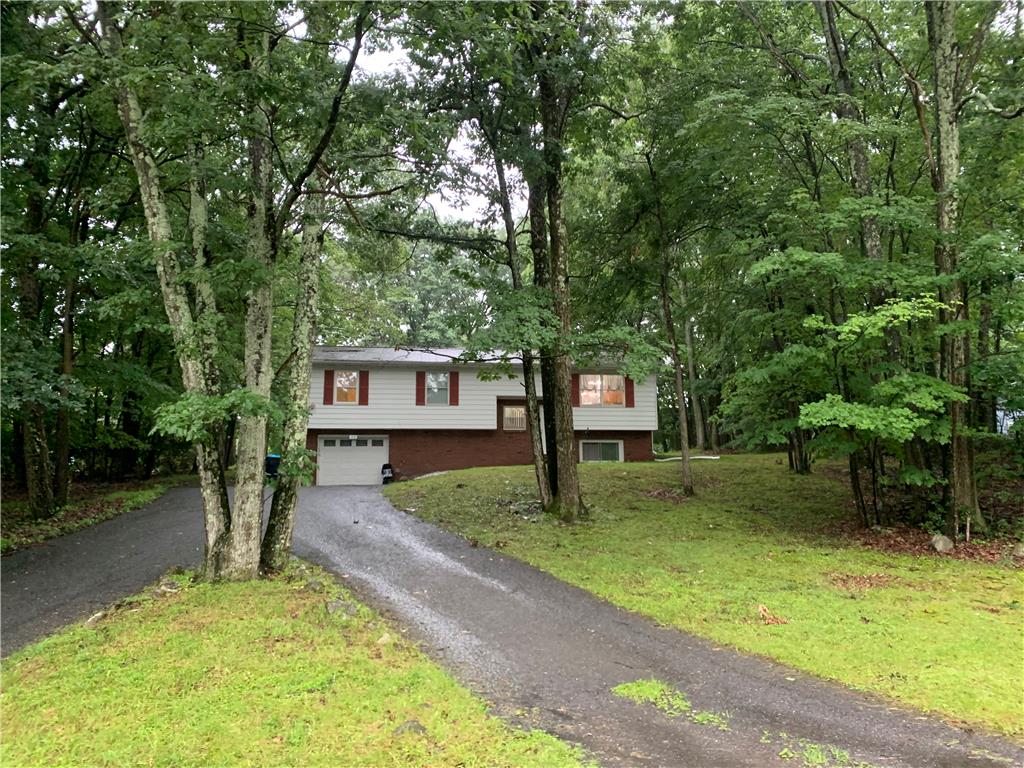 33 Seneca Road Property Photo 1