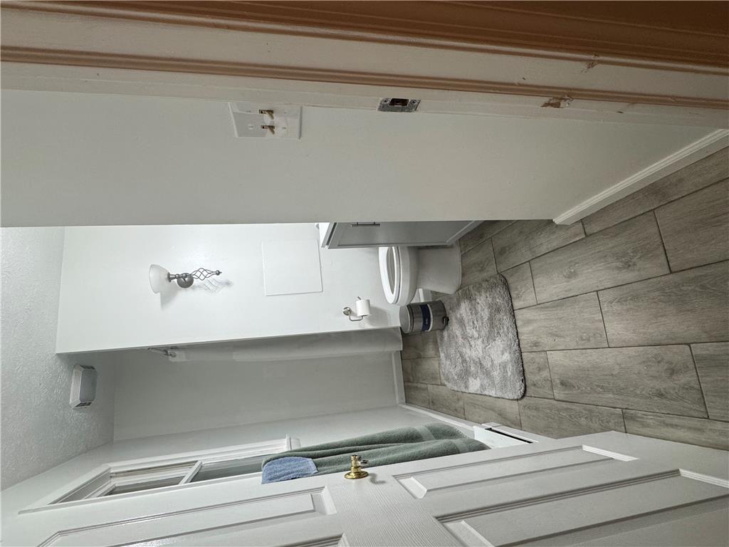 33 Seneca Road Property Photo 18