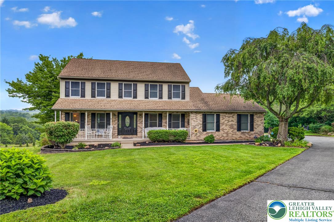 5783 Shady Lane